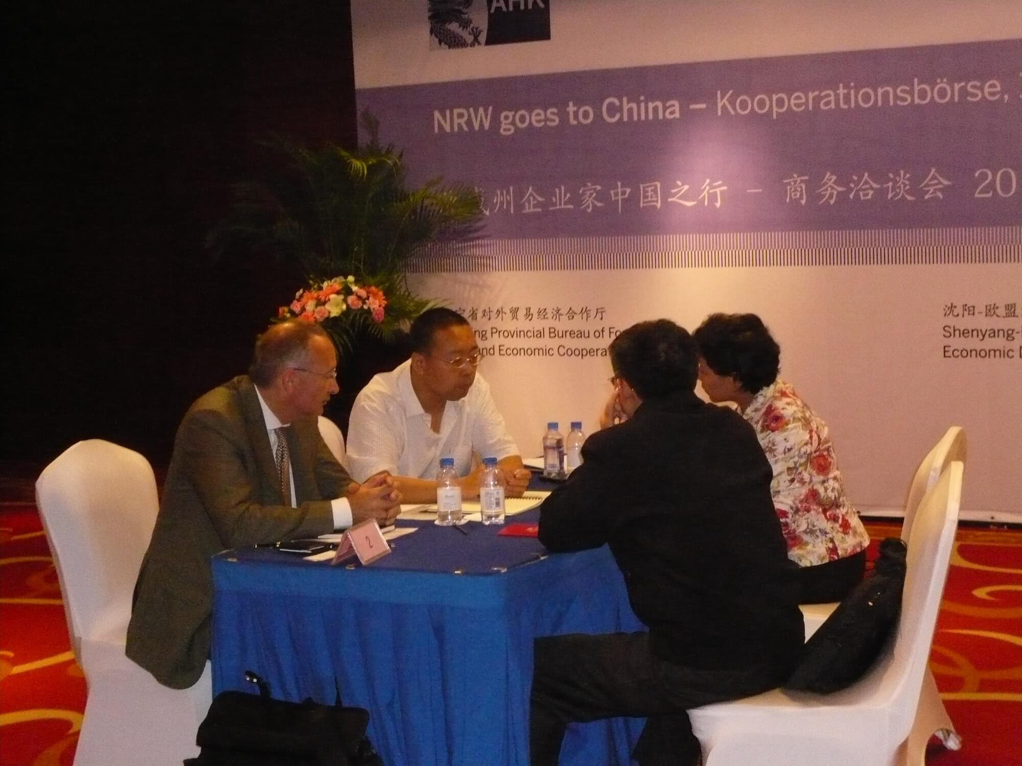 三亞同聲傳譯公司談同聲傳譯前世今生